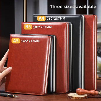 Zápisník Emma the bunny, PU obal, viazanie niťou, Dowling papier 80 g, biznis kancelársky štýl