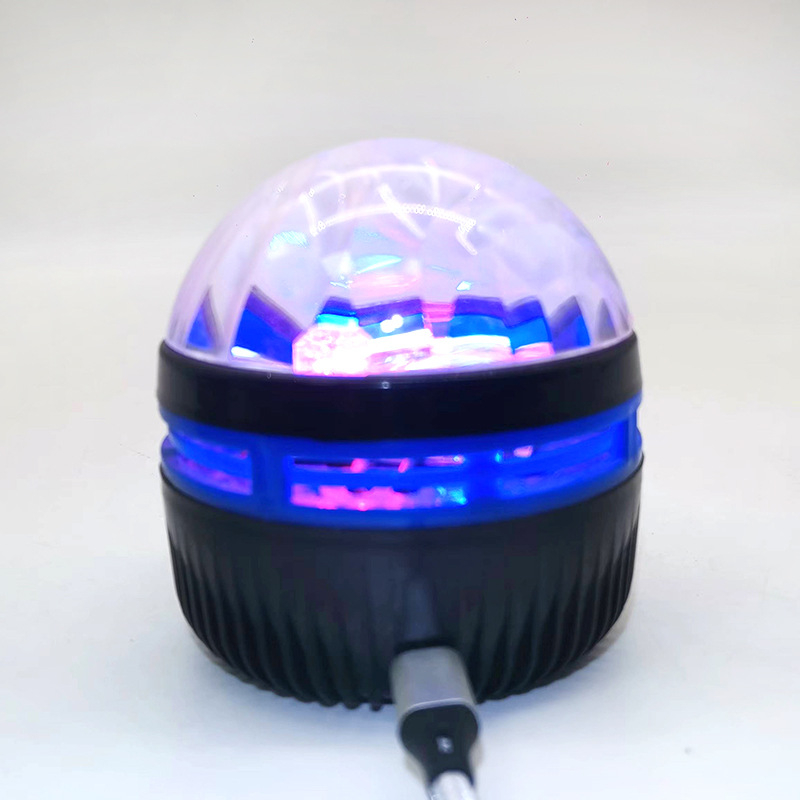 Q6 Projekčná Lampa s Hviezdnou Oblohou a Vzorom Vodných Vĺn — Stolná Romantická Nočná Lampa, Atmosféra so Severným Svetlom, Vstavaná Batéria