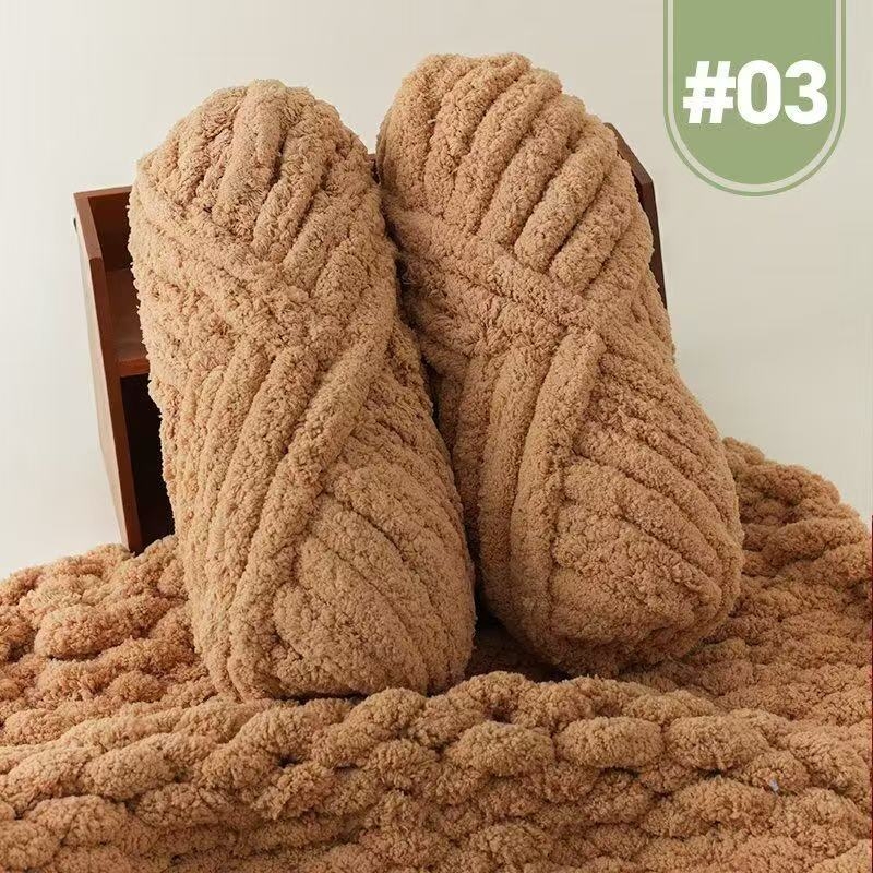 Vuna mačjeg repa, kućna vuna, 7S, 1-slojna, elektrostaticko uvijanje, motek za ručno pletenje