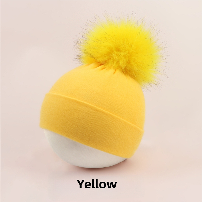 Pulórová čiapka pre deti s kupolovitou vrchnou časťou a okrajom na uši, teplá a vetruodolná, pre vek 0–2 rokov