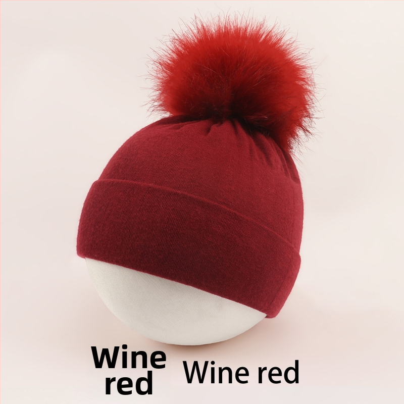 Pulórová čiapka pre deti s kupolovitou vrchnou časťou a okrajom na uši, teplá a vetruodolná, pre vek 0–2 rokov