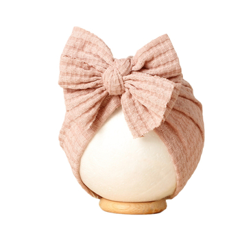 Dječja kapa beanie s vaflnom uzorkom i mašnicom - ručno izrađena, otisnuti logotip, serija Princeza