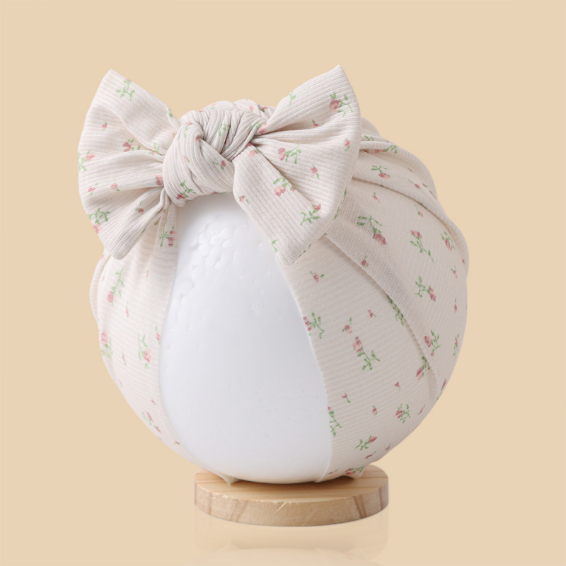 Detská čiapka Beanie z jacquardového polyesteru (96%+), pruhovaný vzor, bez okraje, ochrana proti slnku