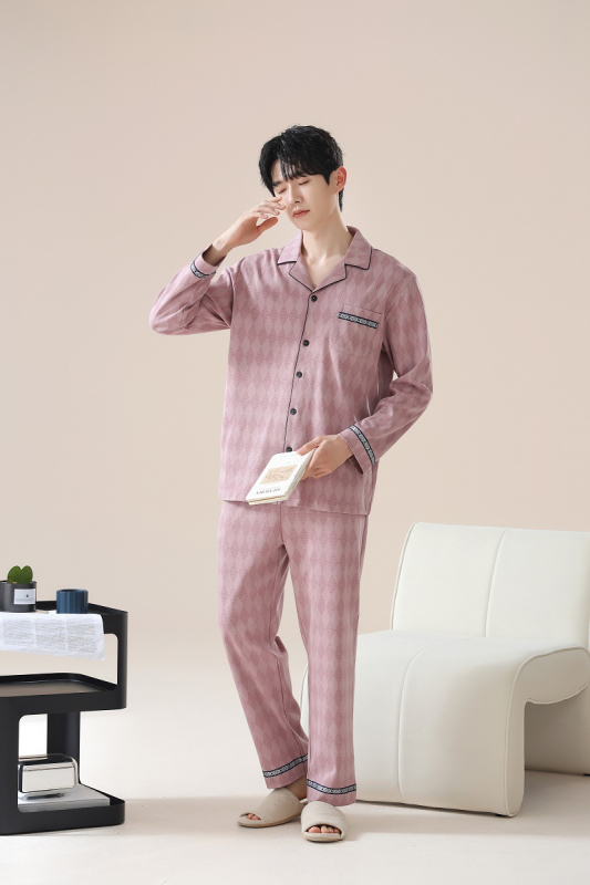 Pánska súprava na spanie z pletenej bavlny (90–95%), golier Turn-down, dlhé rukávy, dlhé nohavice