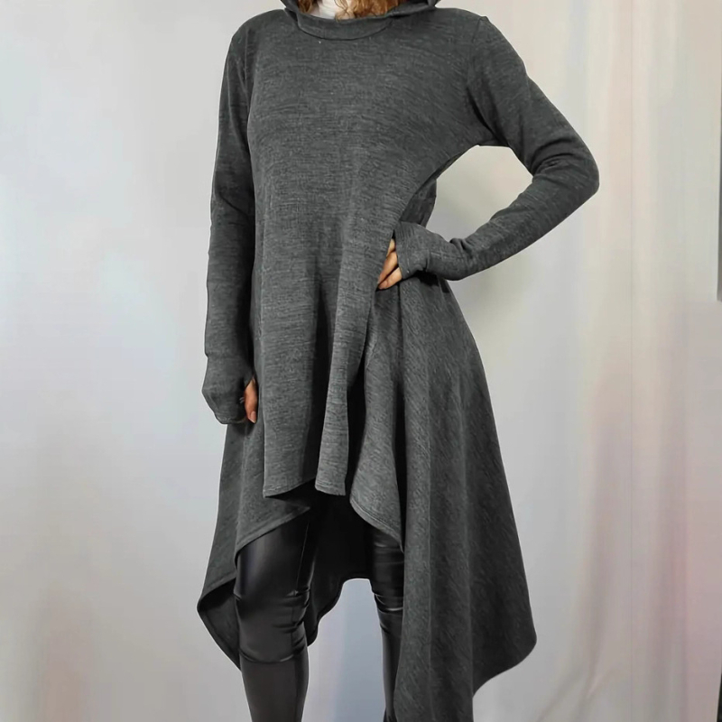 Kapuutsiga asümmeetriline kleit, keskmise pikkusega, pikad varrukad, puuvillale sarnane kangas, polüester-puuvillasegu (90–95% polüester, <30% puuvill) — igapäevane jaapani-korea stiil