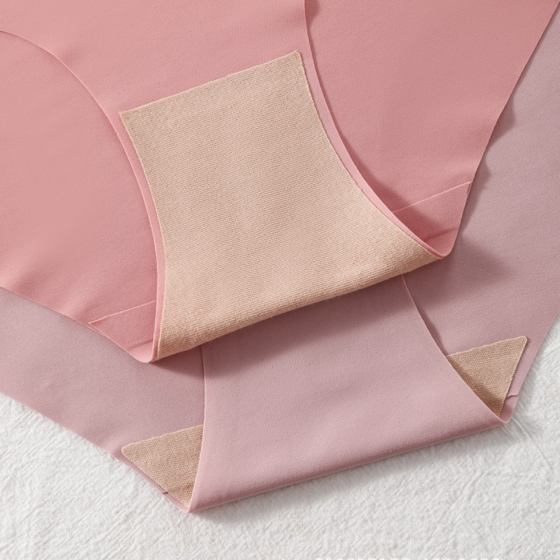 7-kohaline nailonist aluspesu komplekt | hingav, nähtamatu all, puusade tõstmine | Peamine materjal: nailon (70–80%), Sisevooder: puuvill, Muster: ühtlane, Vöökoht: keskmise kõrgusega