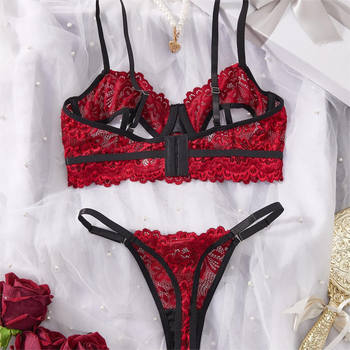 Rinnahoidjate komplekt aukudega võrgust disainiga, polüesterkangas (90–95% polüester), naistele