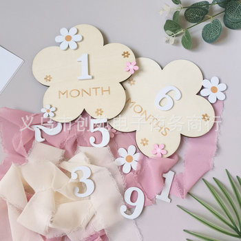 Drvene kartice milestona za bebe s zamjenjivim brojevima i DIY cvijećem (Materijal: Boxwood; Kategorija: Okrasi; Zamjenjivi brojevi; DIY cvijeće)