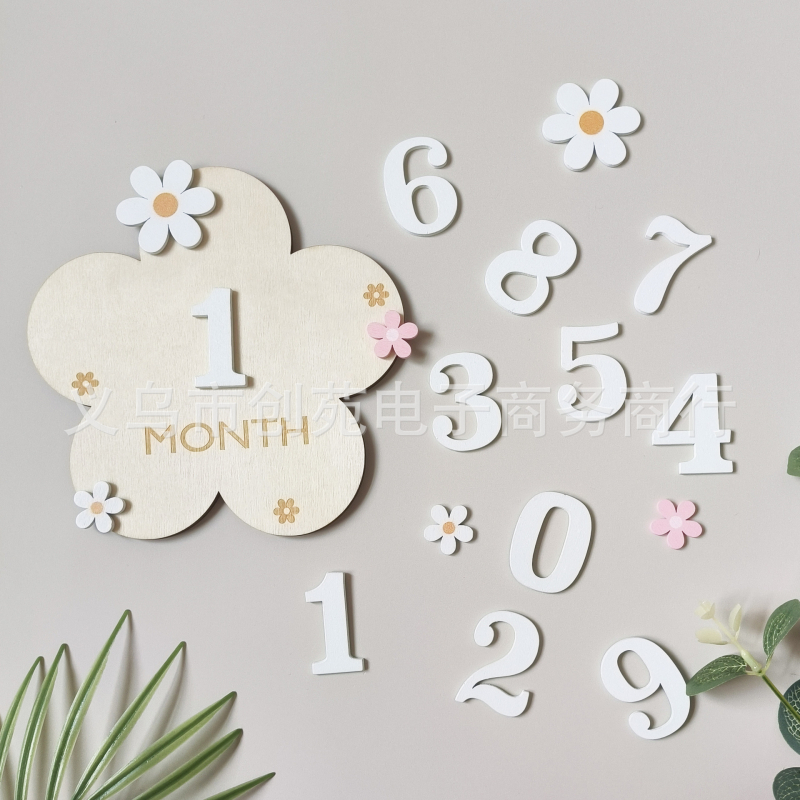 Drvene kartice milestona za bebe s zamjenjivim brojevima i DIY cvijećem (Materijal: Boxwood; Kategorija: Okrasi; Zamjenjivi brojevi; DIY cvijeće)