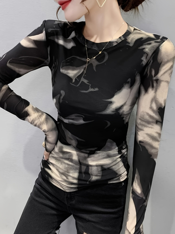 Majica s dugim rukavima od poliestera, okrugli izrez, uski kroj, digitalni tisak