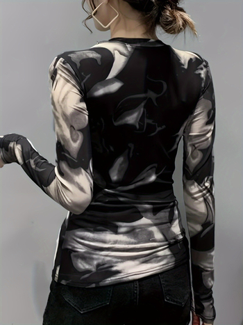 Majica s dugim rukavima od poliestera, okrugli izrez, uski kroj, digitalni tisak