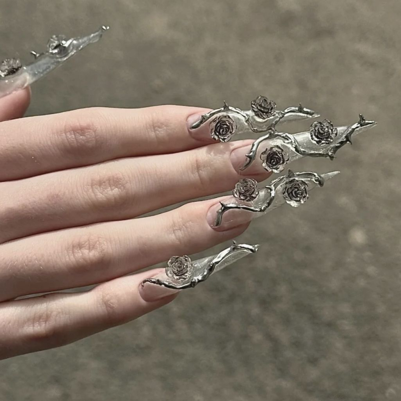 Dlhé kapkové umelé nechty s ružovým motívom, ultra tenké a bez švov, ručne vyrobené