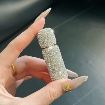 Deimantais inkrustuotas roll-on parfumo buteliukas, pakartotinai užpildomas, modelis Xz9339