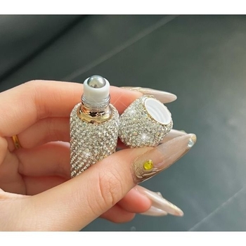 Deimantais inkrustuotas roll-on parfumo buteliukas, pakartotinai užpildomas, modelis Xz9339