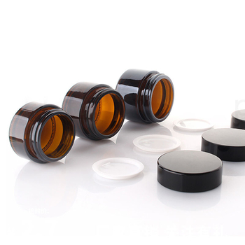 Sklenené prázdne fľaštičky na kozmetiku pre tvárový krém, očný krém a masť – tvarovanie fúkaním; značka Saint-Young; model 3-3