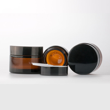 Sklenené prázdne fľaštičky na kozmetiku pre tvárový krém, očný krém a masť – tvarovanie fúkaním; značka Saint-Young; model 3-3