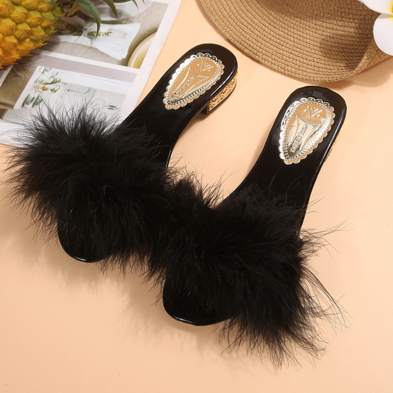 Papuče u korejskom stilu s umjetnim krznom unutar, PU gornji dio, gumeni potplat, debljina potplata 3-5 cm