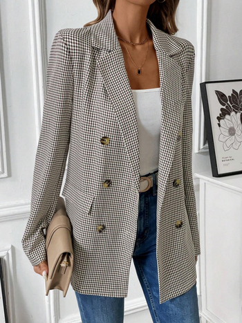 Ženski karirani blejzer s reverom, regular fit, dvostruko kopčanje s tri gumba, poliester (≥95%)