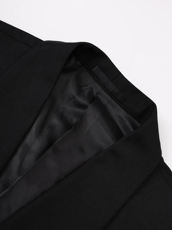 Vyrinis frakas su uodega — siauras kirpimas, šaliko apykaklė, vieno mygtuko užsegimas, poliesterio mišinys