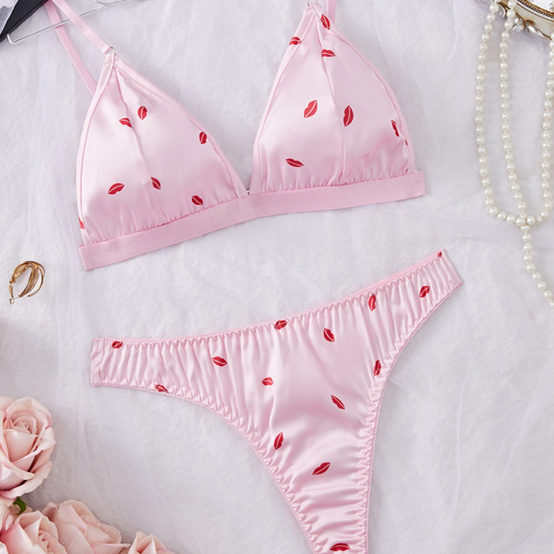 Ženski satenski set donjeg rublja - seksi uloge igre, Oblik: trotočka tip; čarape; kupaći kostim, Materijal: satin; Glavni sastav: 90–95% poliester; Spol: Žena