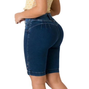 Traper bermuda šorc s ultra-niskim strukom, s naramenicama, krojem s proširenim krojem i duljinom do tri četvrtine