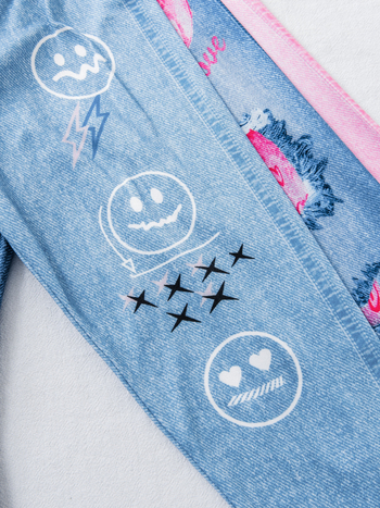 3-djelni set za bebe djevojčice: hlače u denim imitaciji s digitalnim printom i motiva abecede (stil Europa-Amerika; poliester; sigurnosna razina B; duge hlače; dob 1–3 godina)