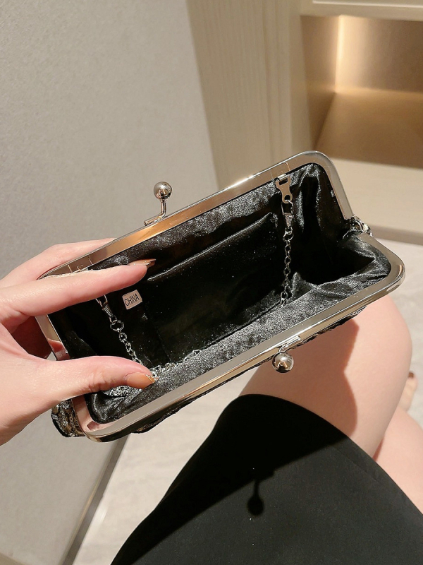 Večerná crossbody kabelka s výšivkou a perlami, polyester, saténová podšívka, tvrdá konštrukcia, vrecko na telefón, reťazový remienok