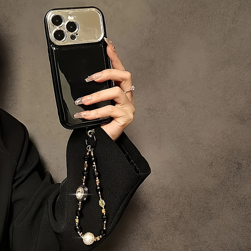 Телефонна висулка с кристали във форма пеперуда — ръчно изработено, женски стил, украса