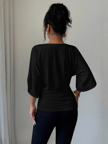 Dámsky top na voľný čas s krátkymi rukávmi, okrúhlym výstrihom, jednofarebný, patchwork detaily, polyester-spandex zmes