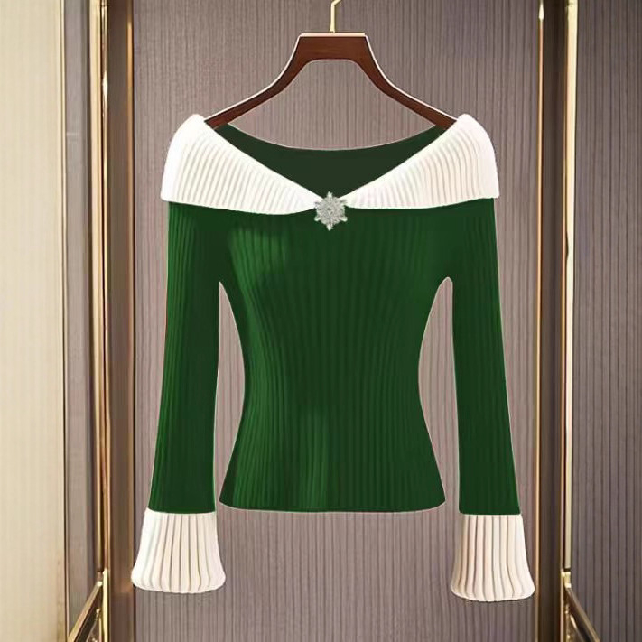 Елегантен плетен пуловер с V-образно деколте, контрастни панели, slim fit; core-spun прежда върху вискозна материя