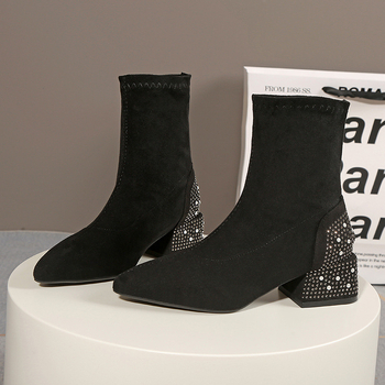 Мартин ботуши: велурен горен слой, кръгла носка, дебел среден ток 3–5 см, корейска версия, едноцветен