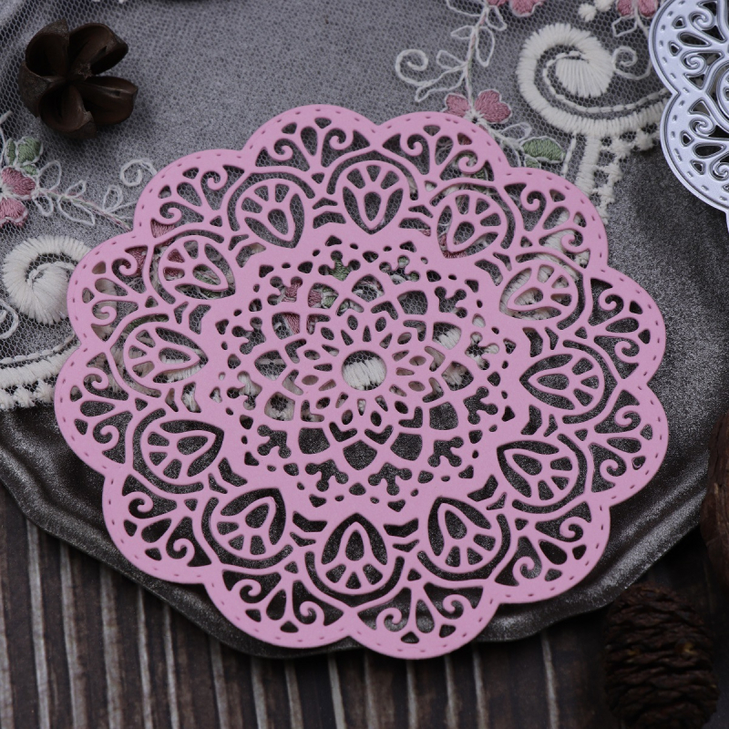 Винтидж дантелен диск за изрязване, метална матрица за изрязване с тиснене, за хартиено изкуство и DIY scrapbooking, опакована в PP торбичка