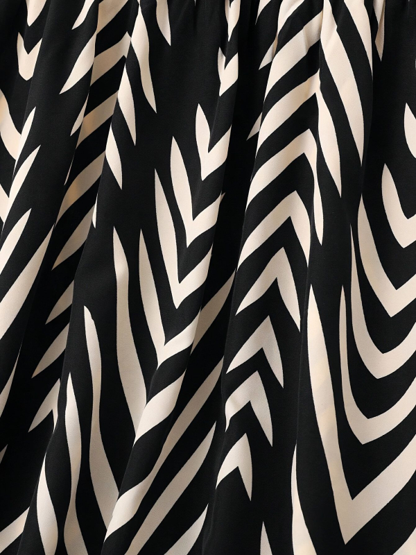 Duga A-linijska suknja, elegantna, bez nabiranja, miješavina poliestera i elastana, 95%+ poliestera, blaga rastezljivost, ljeto 2025