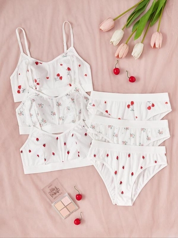 Set grudnjaka i gaćica s all-over uzorkom trešnje, čipka, Push-Up, sa žicom