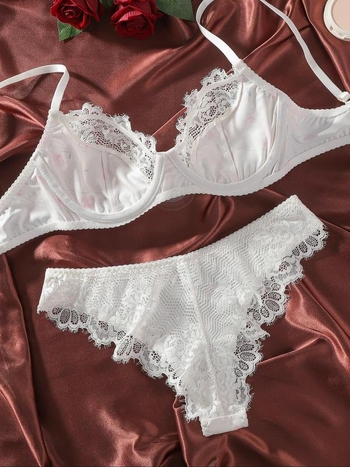 Set grudnjaka i gaćica s cvjetnim uzorkom čipke, s potporom žicom, bez oblikovanih košarica
