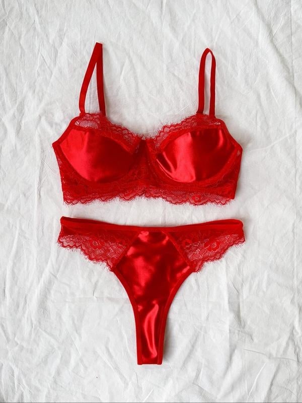 Set grudnjaka i gaćica s čipkom i push-up efektom