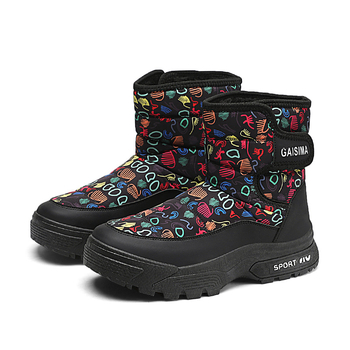 Pánske zimné čižmy na sneh, stredne vysoké, vnútorná vložka z umelého krátkeho plyšu, PU vrchný materiál, gumová podrážka, zapínanie na suchý zips