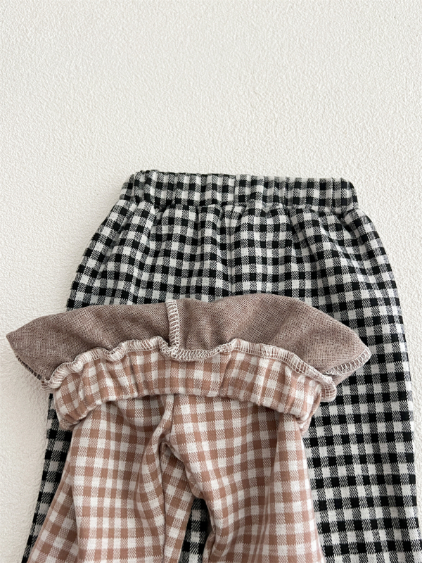 Lányoknak koreai stílusú trapéznadrág pamutból, 95% pamut, kockás mintával és csipkeszegéllyel, 3–8 éveseknek