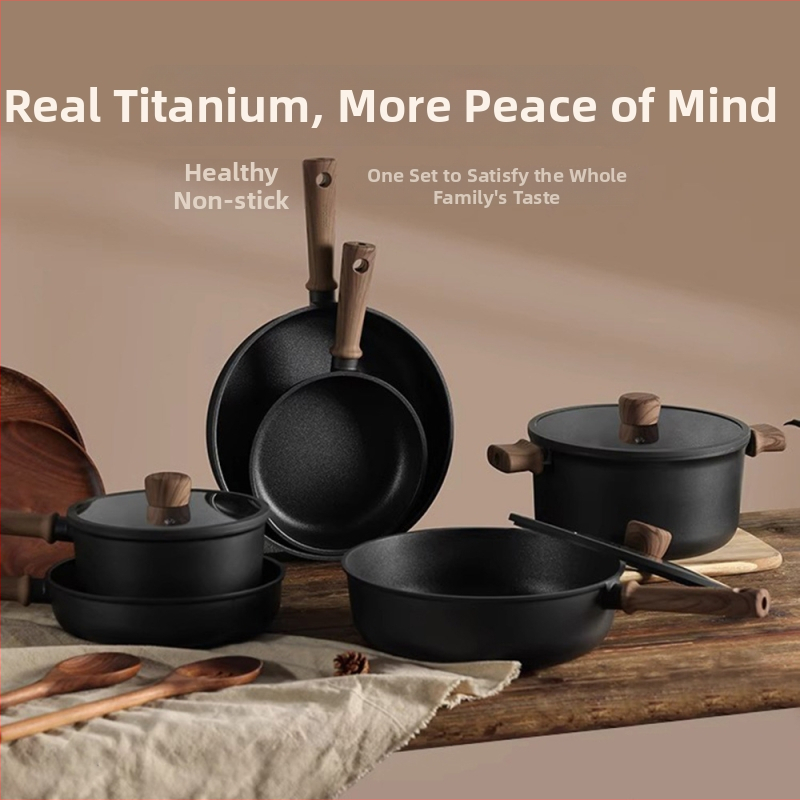 Titanový súbor hrncov s nepriľnavým povrchom, dvojvrstvové dno, kompatibilné s indukciou, 13/16/18 kusov