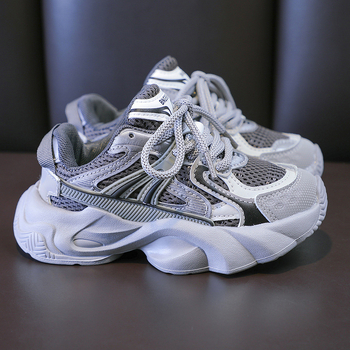 Dječje tenisice Dad Shoes – gornji dio PU+mreža, protuklizna i otporna gumena đon, zatvaranje na Velcro, unisex, za proljeće i jesen.