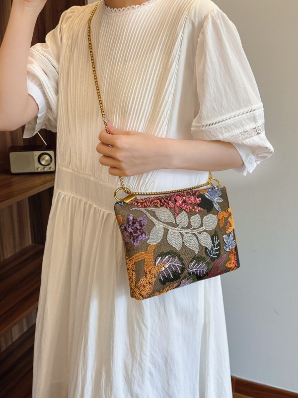 Torba u literarno-nacionalnom stilu — pamuk-lan materijal, mala kvadratna torba, zatvarač, podstava od poliestera, jedan remen