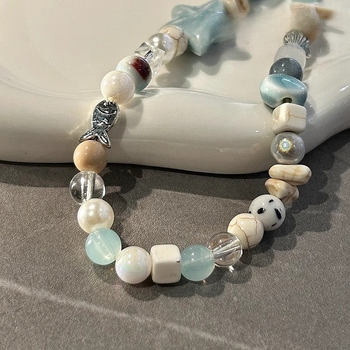 Lanard pentru telefon din mărgele, cu pandantiv pentru cameră, lucrat manual, pentru exterior