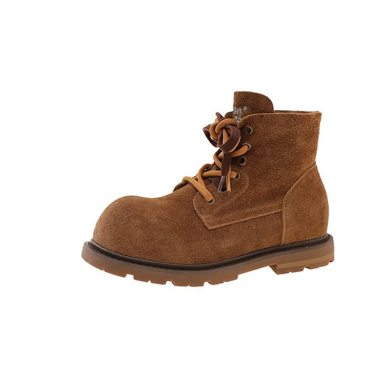 Gležnjače u britanskom stilu, nubuk/velur gornji dio, prednje vezivanje, niski kvadratni potpetice 1–3 cm, gumena potplata, protuklizno