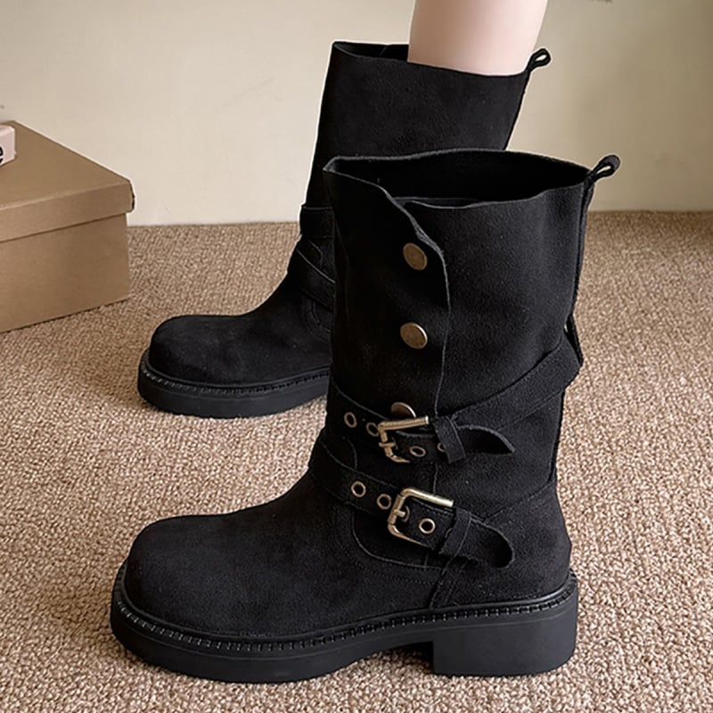 Ženske Martin gležnjače srednje visine, debeli potplat; gornji dio: kravlji velur; potplat: guma; nos: okrugli; peta: debeli blok; visina pete 3–5 cm; stil: književno-retro; značajke: vodootporne, protuklizne, tople, otporne na habanje.