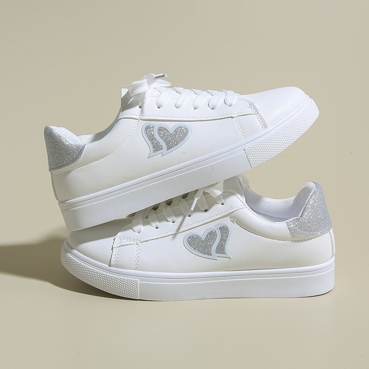 Male bijele ženske mokasine - srcolni uzorak, vezanje, okrugli vrh, PU gornji dio, gumeni potplat