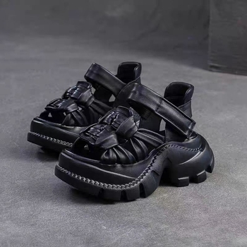 Romų sandalai su viršutine dalimi iš superpluošto, apvali nosis, guminė padas, sagtis, pavasaris 2025