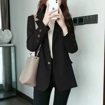 Naistele bleiser lotuse leheka kaelusega, kroonlehe kujulised varrukad, ühe rea nuppudega sulgumine, polüester, kevad/sügis, vaba lõige