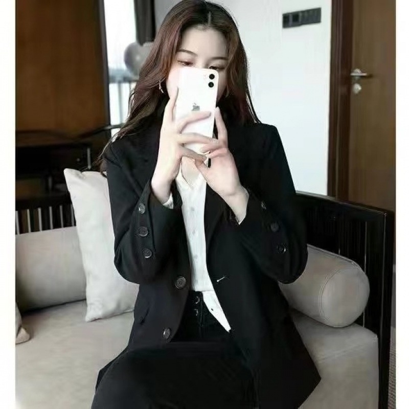 Naistele bleiser lotuse leheka kaelusega, kroonlehe kujulised varrukad, ühe rea nuppudega sulgumine, polüester, kevad/sügis, vaba lõige