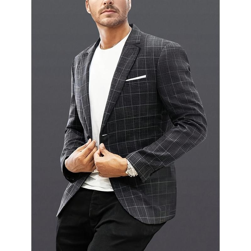 Kasdienis vyriškas kostiumas iš lino-korduro audinio, siauras siluetas, vieno mygtuko, rever, pavasaris 2025