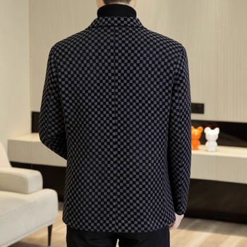 Vyriski kasdienis švarkas - liesus kirpimas, vienos eilė su trim mygtukais, 70% poliesteris, siuvinėjimo detalės, vėjo atsparus, ruduo